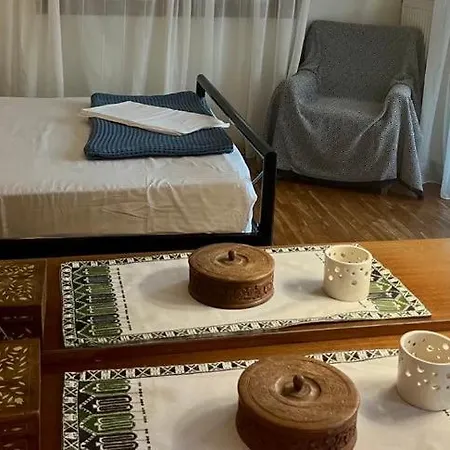 Second Apartament *